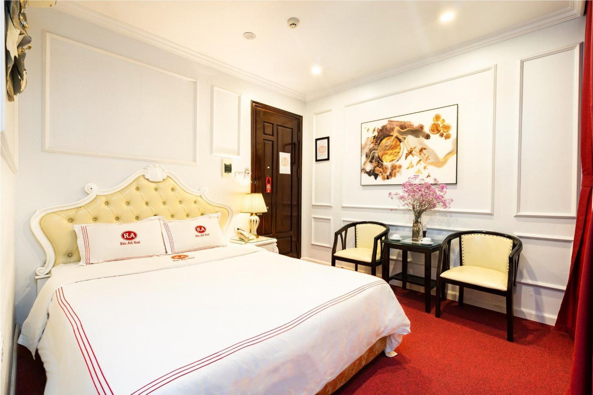 Kieu Anh Hotel - 81 Trung Kinh - By Bay Luxury Hanoi Bagian luar foto