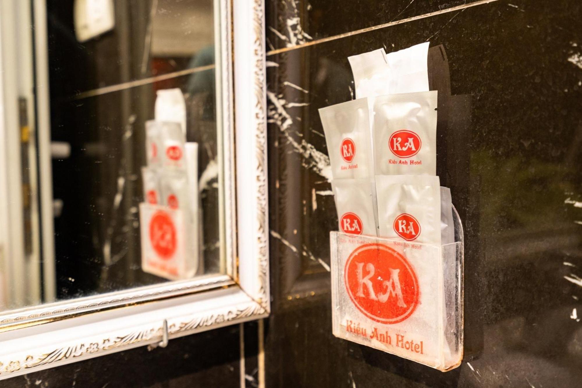 Kieu Anh Hotel - 81 Trung Kinh - By Bay Luxury Hanoi Bagian luar foto